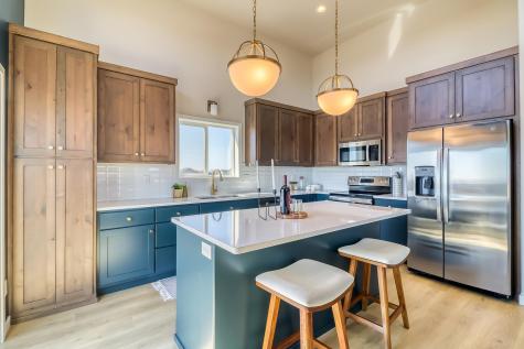 6722 Selkirk Drive S Fargo ND 58104
