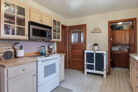 908 Franklin Street Spooner WI 54801