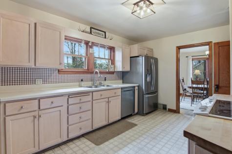 908 Franklin Street Spooner WI 54801