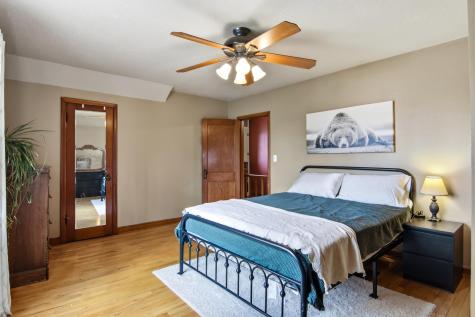 908 Franklin Street Spooner WI 54801