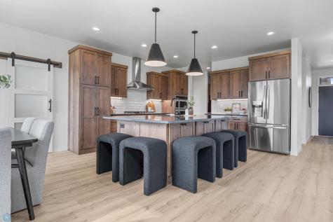 951 50th Avenue W West Fargo ND 58078