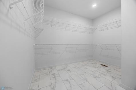 951 50th Avenue W West Fargo ND 58078