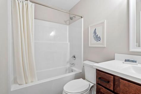 2317 17th Avenue E North Saint Paul MN 55109