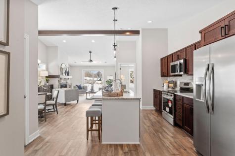2317 17th Avenue E North Saint Paul MN 55109