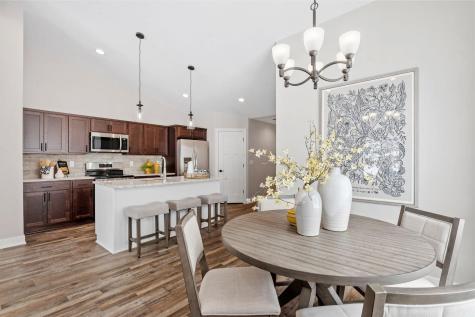 2317 17th Avenue E North Saint Paul MN 55109