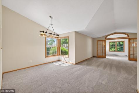 2133 Southwind Road Maplewood MN 55109