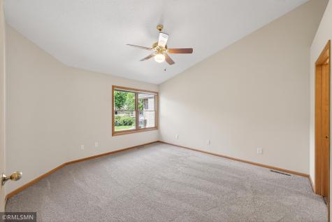 2133 Southwind Road Maplewood MN 55109