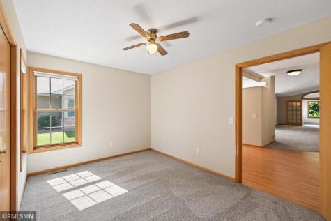 2133 Southwind Road Maplewood MN 55109