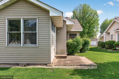 2133 Southwind Road Maplewood MN 55109