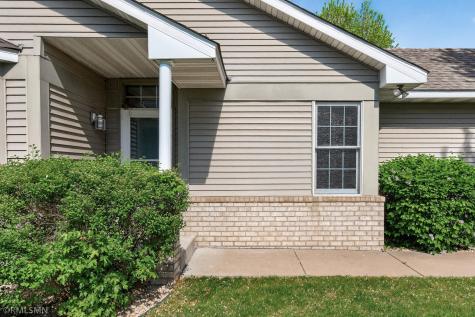2133 Southwind Road Maplewood MN 55109