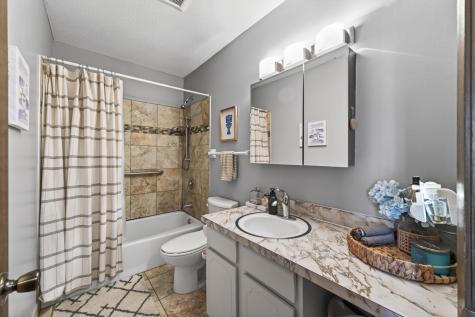12293 Drake Street NW Coon Rapids MN 55448