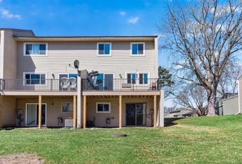 12293 Drake Street NW Coon Rapids MN 55448