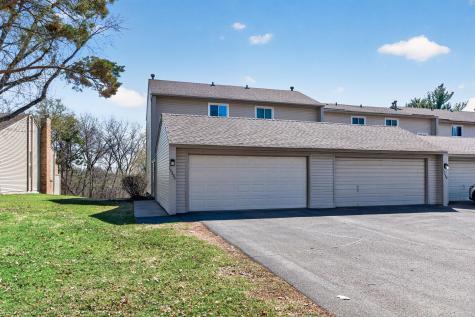 12293 Drake Street NW Coon Rapids MN 55448