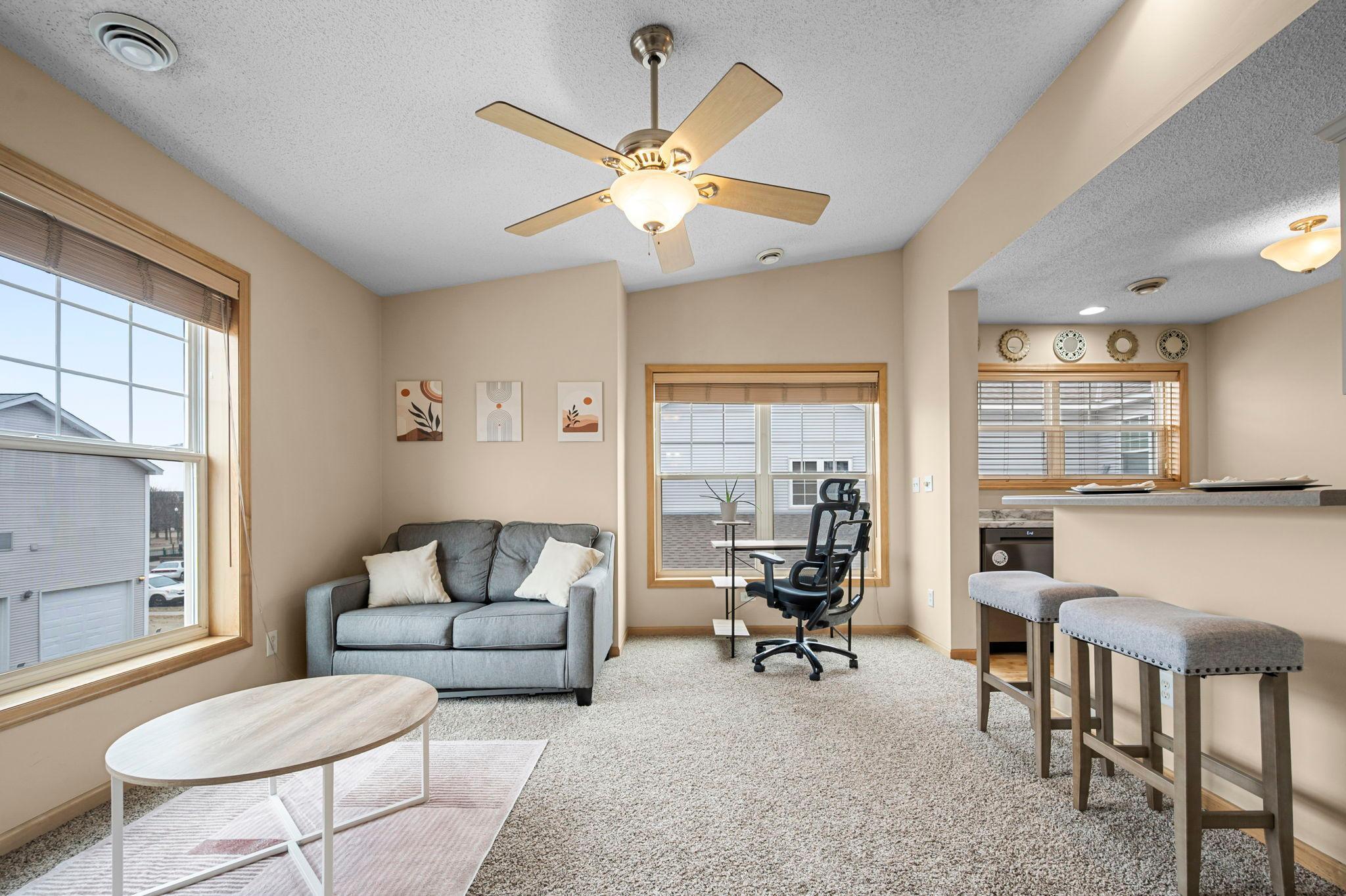 2923 Hemingway Drive Chaska MN 55318