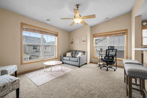 2923 Hemingway Drive Chaska MN 55318