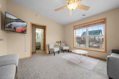 2923 Hemingway Drive Chaska MN 55318