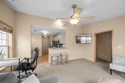 2923 Hemingway Drive Chaska MN 55318