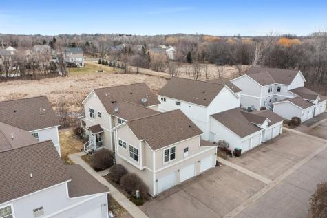 2923 Hemingway Drive Chaska MN 55318
