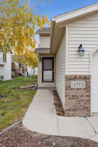 4293 39 1/2 Avenue S Fargo ND 58104