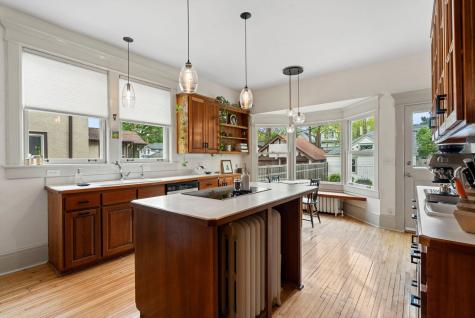 1617 Summit Avenue Saint Paul MN 55105