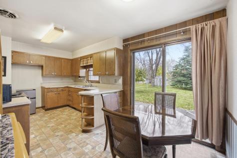 1720 12th Street S Moorhead MN 56560