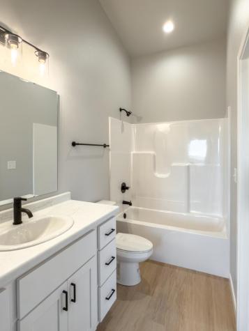 6290 87th Avenue S Horace ND 58047