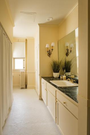 11 Summit Court Saint Paul MN 55102
