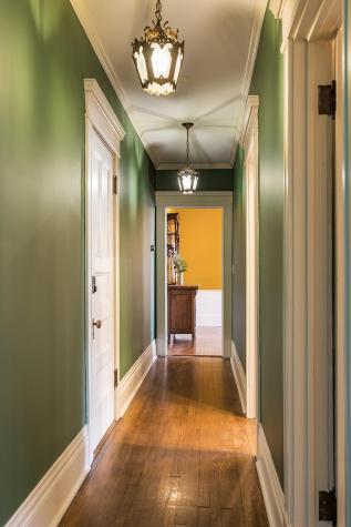 11 Summit Court Saint Paul MN 55102
