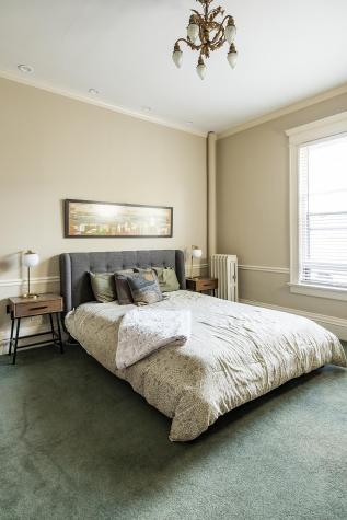 11 Summit Court Saint Paul MN 55102