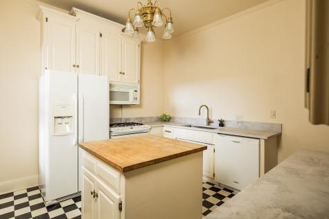 11 Summit Court Saint Paul MN 55102