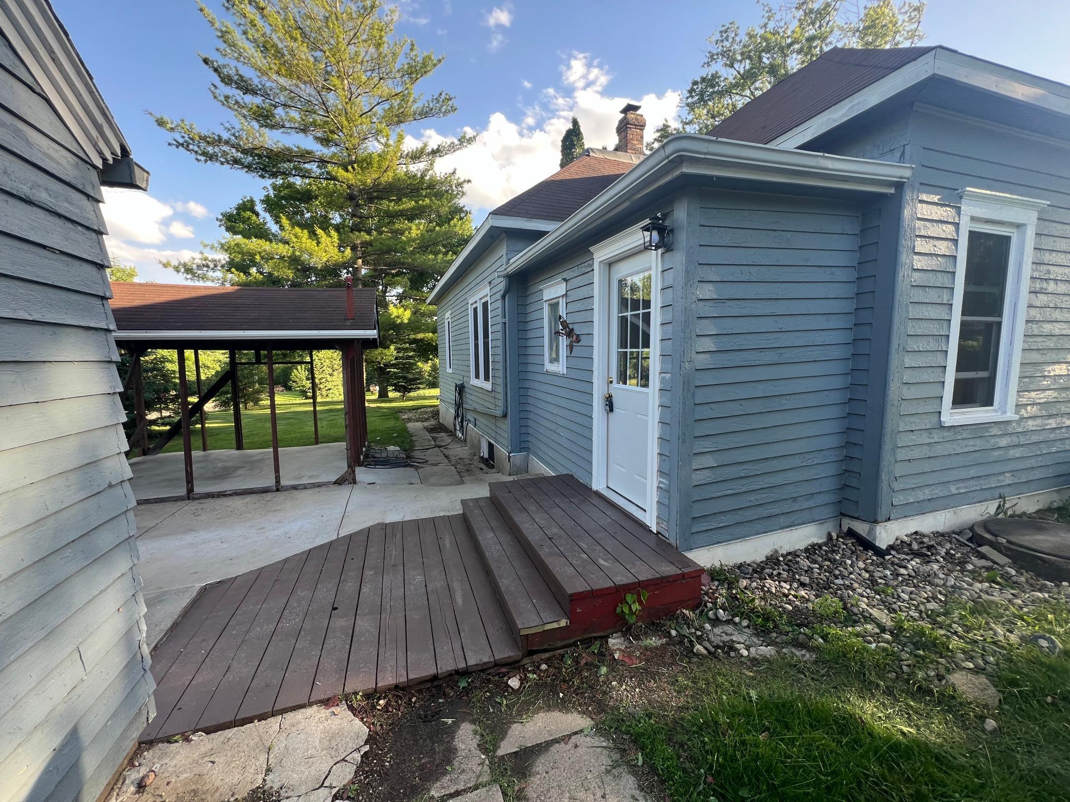 202 W Laurel Street Arco MN 56113