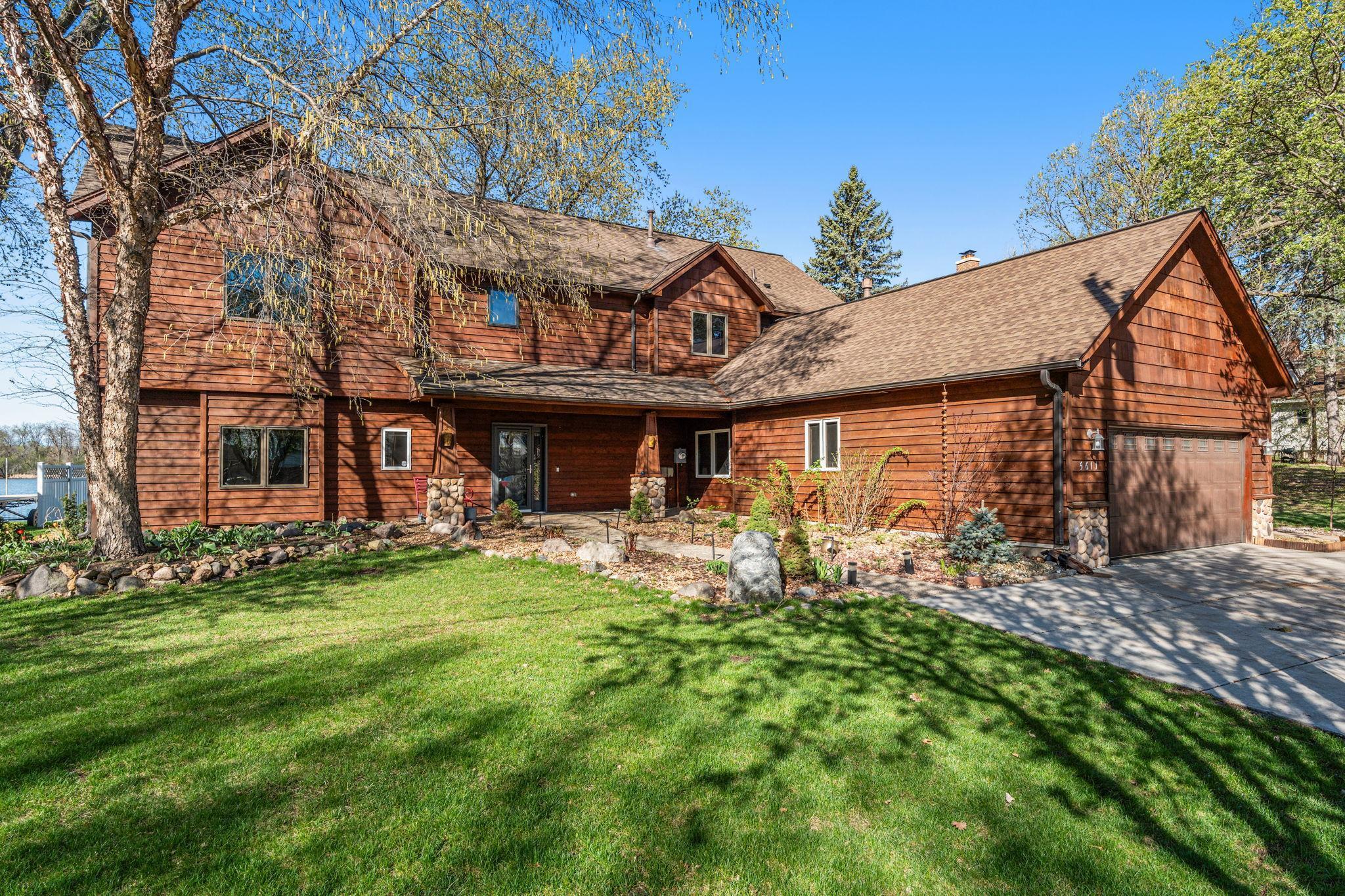 5611 Indiana Avenue N Brooklyn Center MN 55429