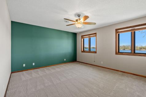 5611 Indiana Avenue N Brooklyn Center MN 55429