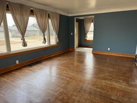 20 2nd Avenue SW Wells MN 56097