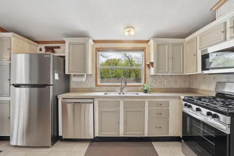 13672 Campfire Circle South Haven MN 55382