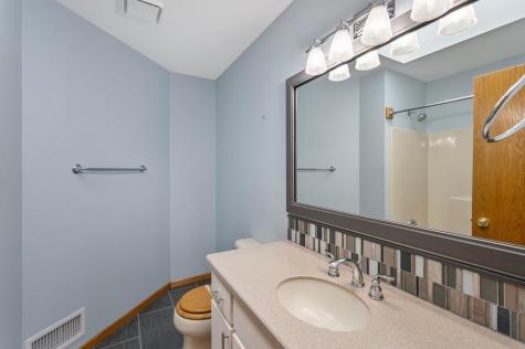 7209 Clear Ridge Hugo MN 55038