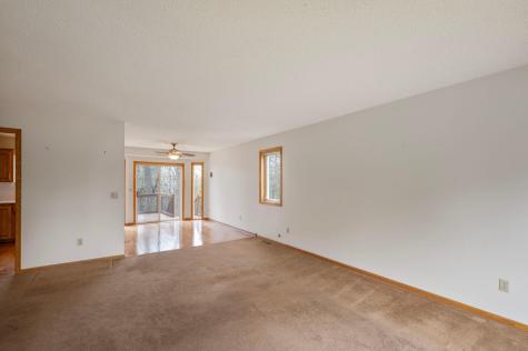7209 Clear Ridge Hugo MN 55038