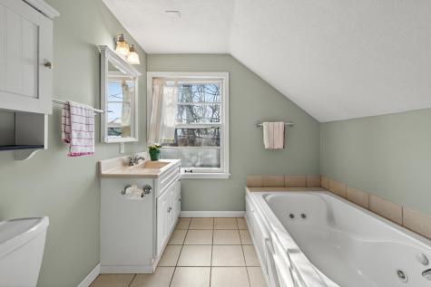 1890 Yorkshire Avenue Saint Paul MN 55116