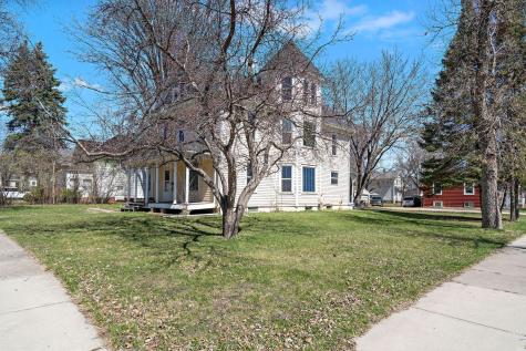 723 3rd Street SW Willmar MN 56201
