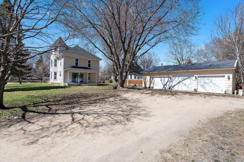 723 3rd Street SW Willmar MN 56201