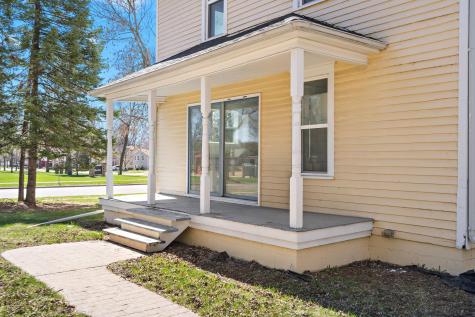 723 3rd Street SW Willmar MN 56201
