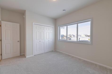 2952 74th Avenue S Fargo ND 58104