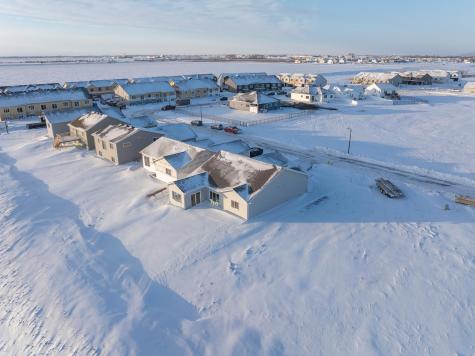 2952 74th Avenue S Fargo ND 58104