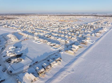 2952 74th Avenue S Fargo ND 58104