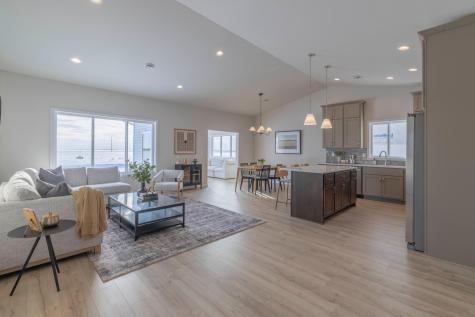 2952 74th Avenue S Fargo ND 58104