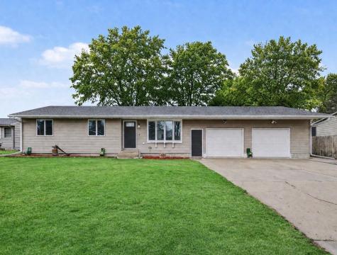 510 N Montgomery Avenue Le Center MN 56057