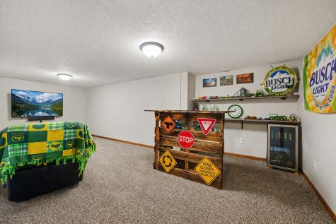510 N Montgomery Avenue Le Center MN 56057