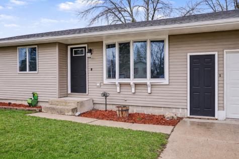510 N Montgomery Avenue Le Center MN 56057