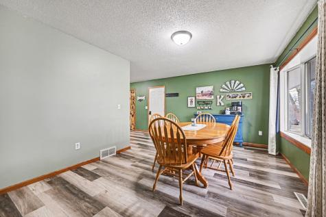 510 N Montgomery Avenue Le Center MN 56057