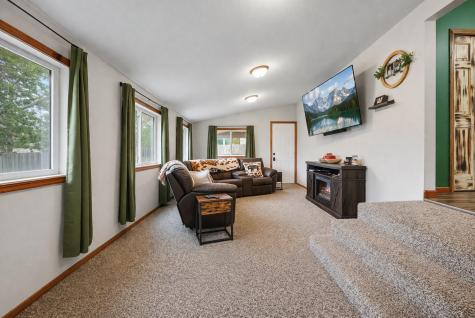 510 N Montgomery Avenue Le Center MN 56057